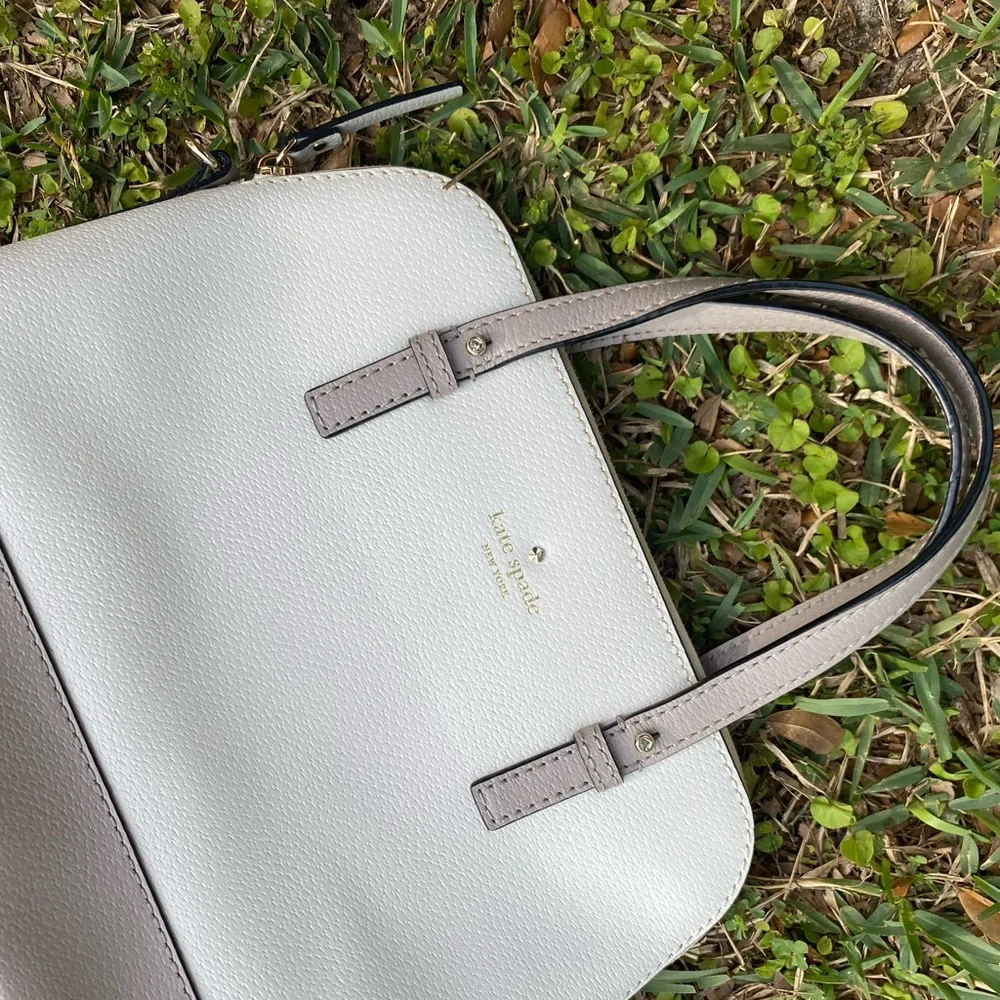 Kate Spade Rochelle Purse - Picture 8 of 10